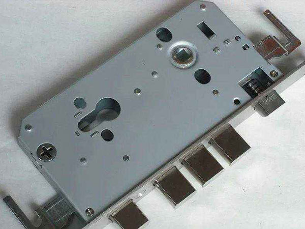 平果24小时上门开锁公司